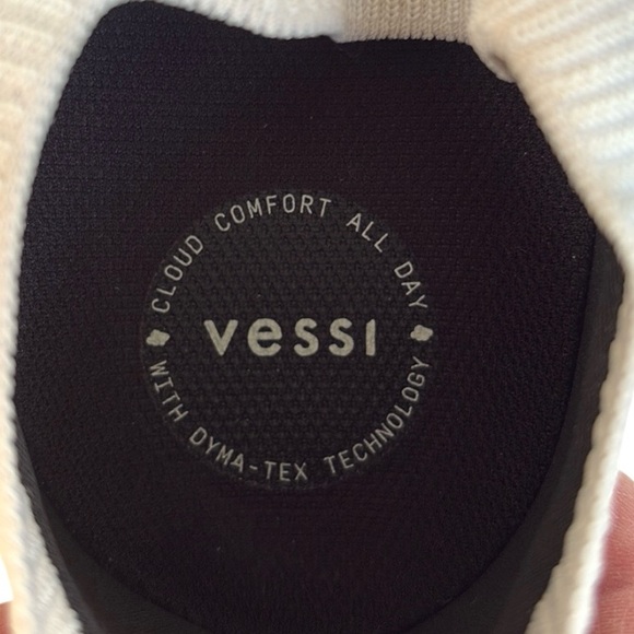 VESSI...Women's White Knit Sneakers. - Picture 9 of 12